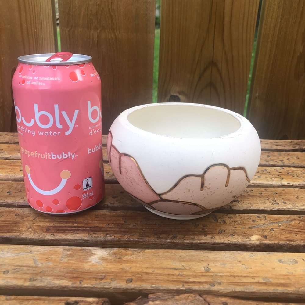 Vintage Mesa vase with 22k gold trim.